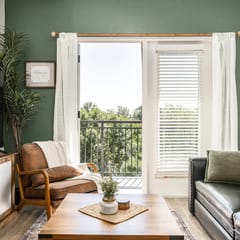 Greenbelt Balcony 2BR | Hot Tub, Steps to Downtown
