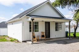 Private Cottage, Hot Tub, EV Charger - Image 4