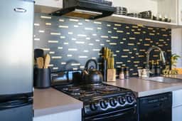 Sherman Ave Loft · Walk to Lake · Downtown - Image 4
