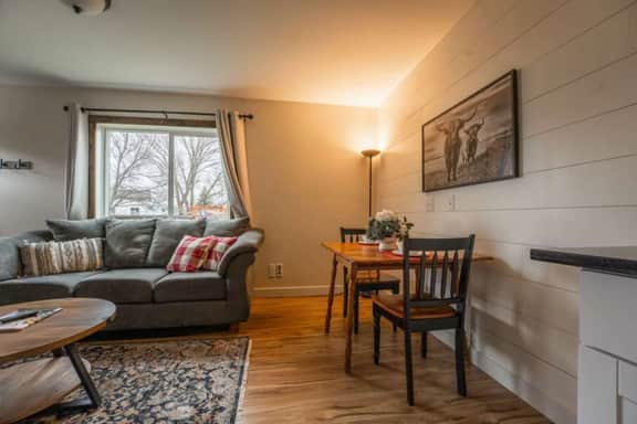 Private Suite · Own Entrance · Near CDA & Spokane - Image 3